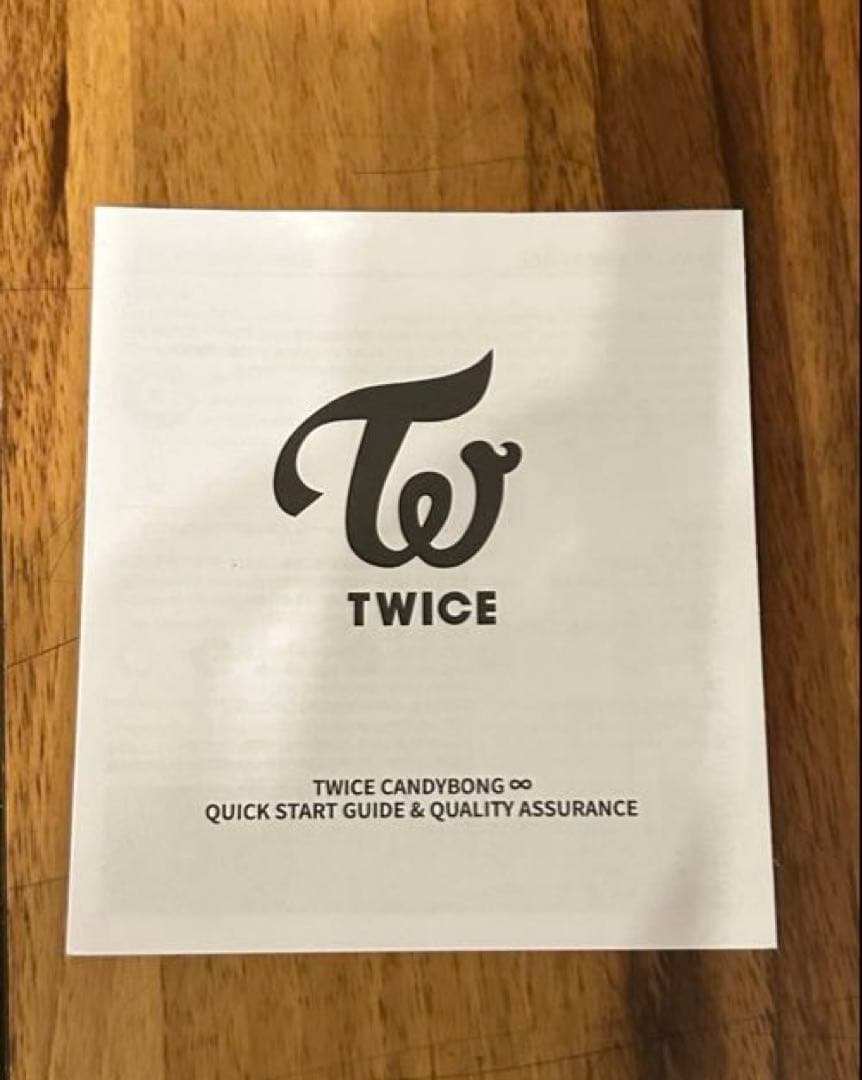 TWICE ペンライト 箱、説明書、ストラップ付き