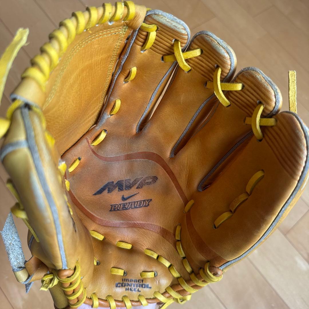 Nike READY MVP 野球グローブ