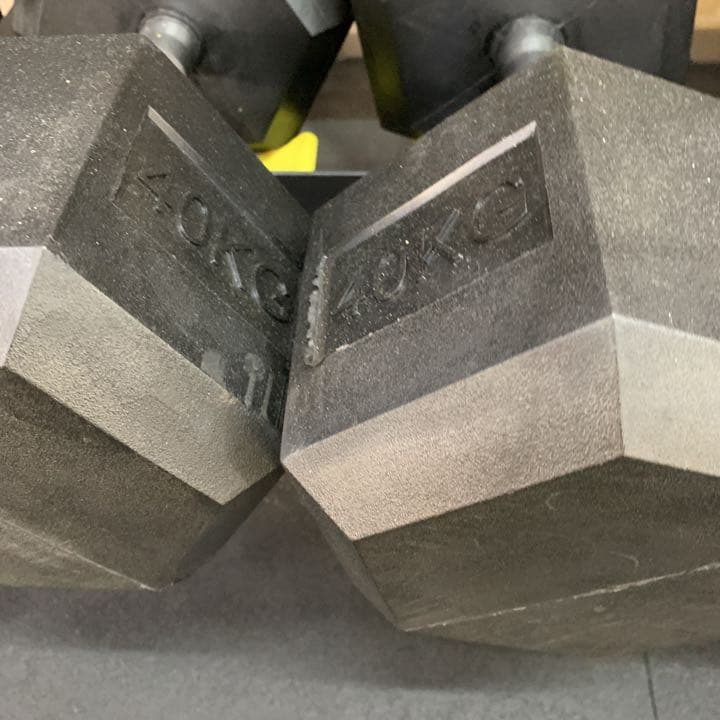 ヘックス  ラバーダンベル　　22.5kg 27.5kg 各2個