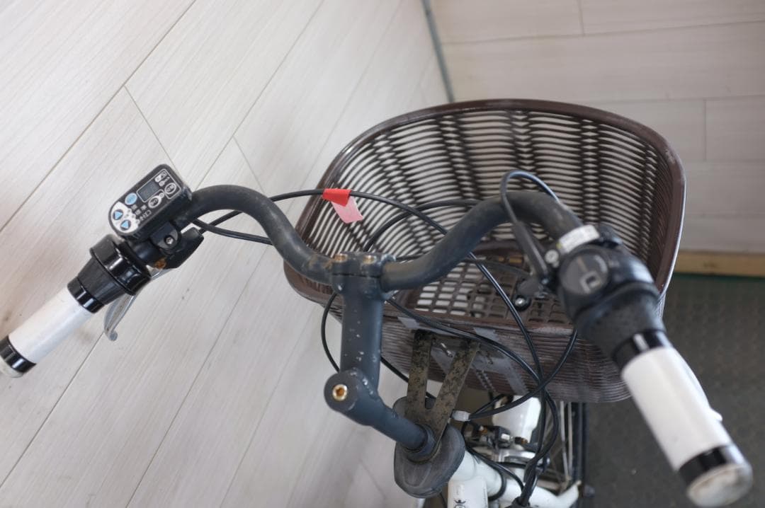 BS　Bikke　20インチ　3段　8.1Ah(4点灯）充電器あり