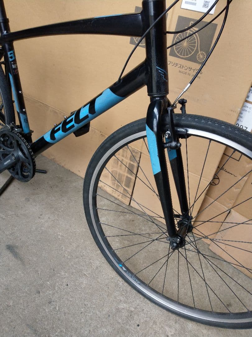 フェルト　FELT　クロスバイクVERZA 　SPEED 50