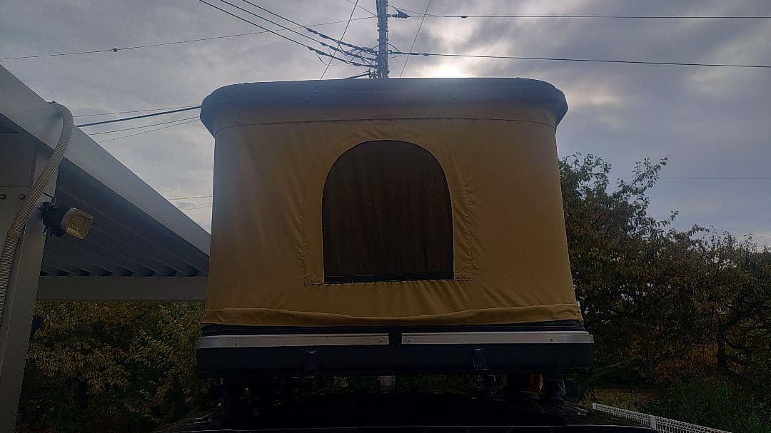 一時的にElusuka　ルーフテント　タワー型
