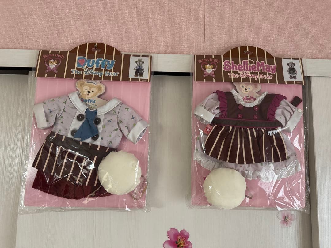 ダッフィー＆シェリーメイ ぬいぐるみ 洋服付き 着せ替えセット 美品 ディズニー
