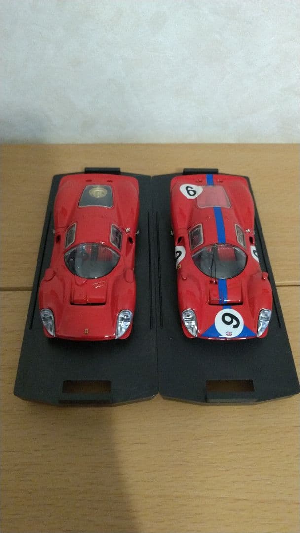 フェラーリ 330 P4と412 P4 1/43ミニカーセット