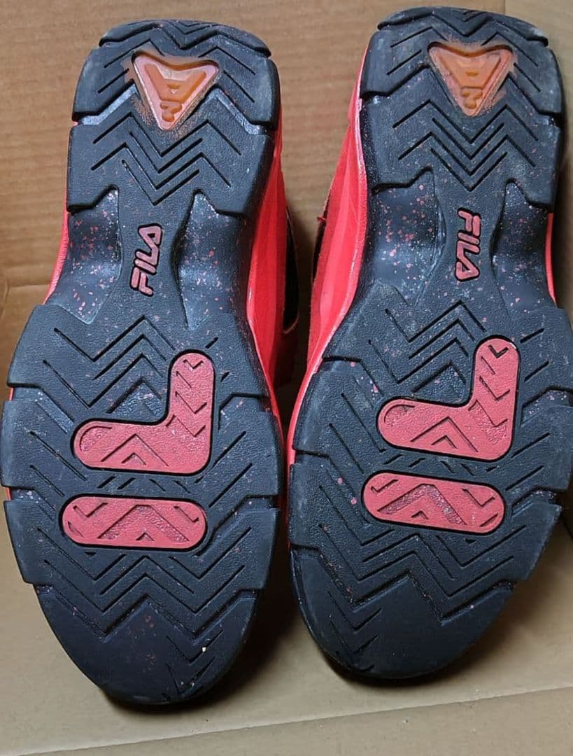 スエード スニーカー レッド FILA フィラ グラント・ヒル レッド 28cm