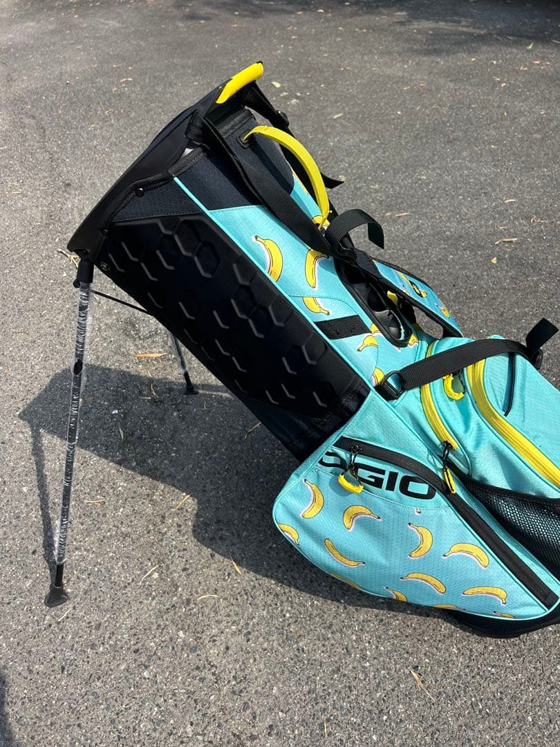 OGIO スタンド式ゴルフバッグ 水色 バナナ柄