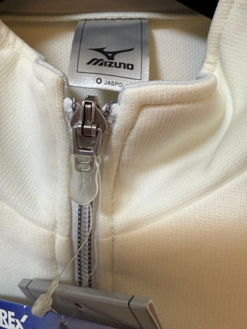 【新品タグ付き】MIZUNO（ミズノ）トレーニングジャケット Oサイズ ホワイト