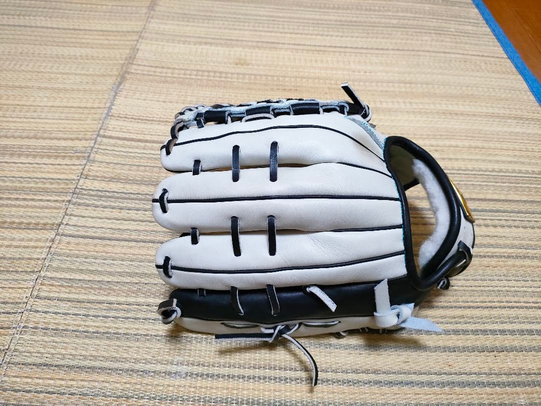 ZETTプロステイタス　軟式用グローブ（店舗別注オーダー、源田モデル、236型）