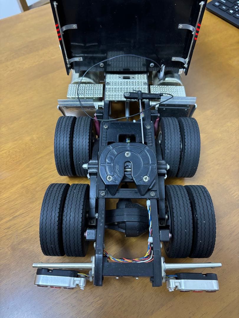 1/14RC トレーラーヘッド ナイトハウラー フルオペレーションセット