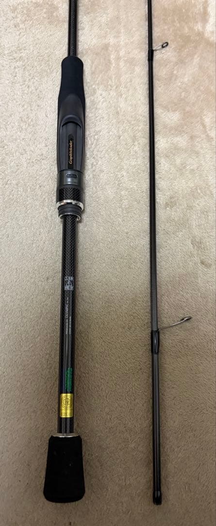 美品 23フィネッツァux 752lt