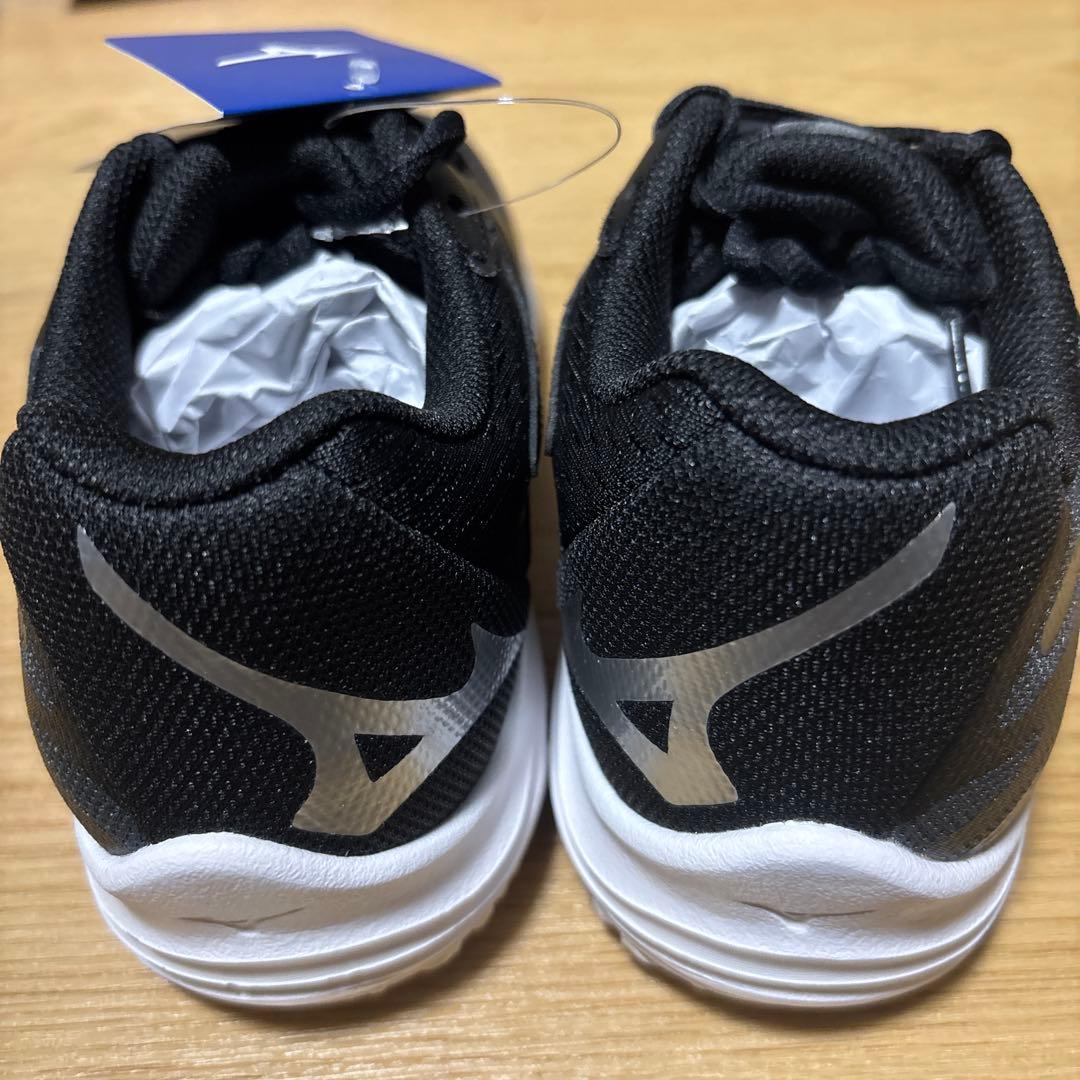 Mizuno サンダーブレードZ 23.5 ブラック　新品