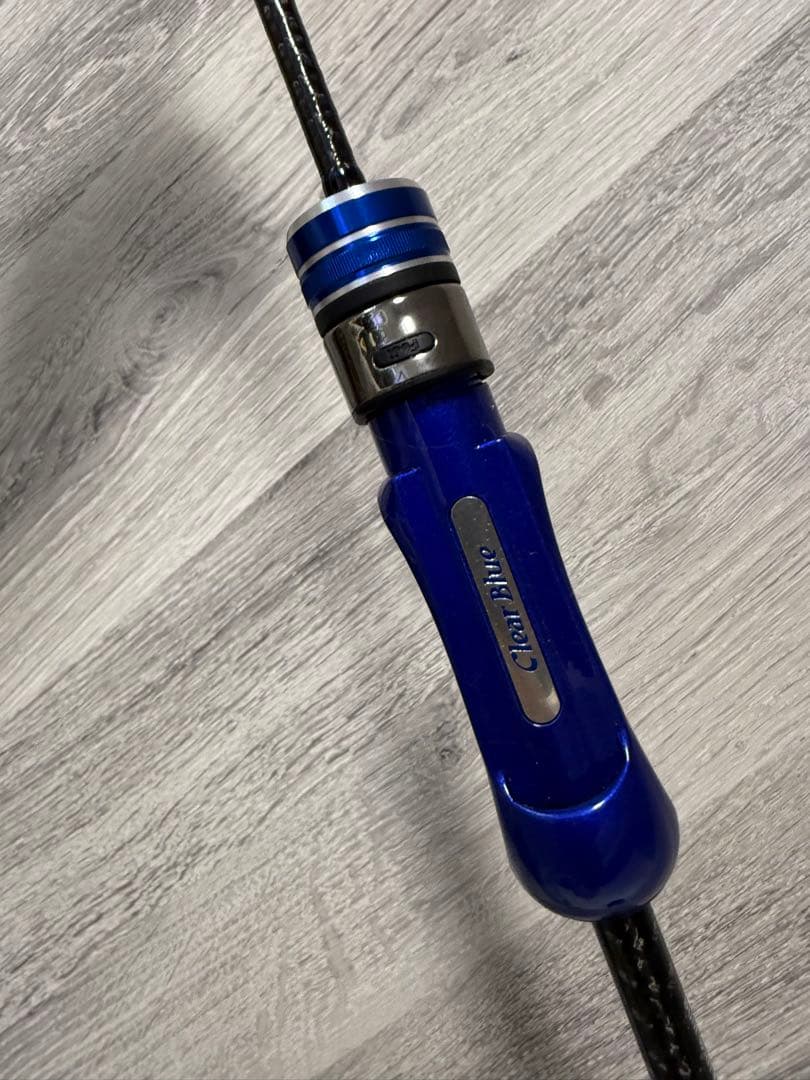クリアブルー　クリスターファインダークロステック　finderxtech