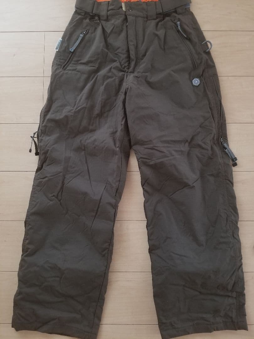 VOLCOM　スキーウエア　上下セット