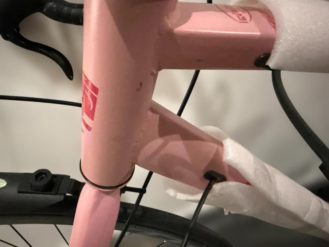 ピンク クロスバイク ディスクブレーキ 700C