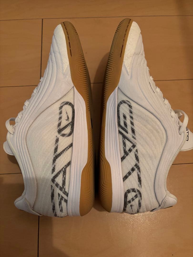 NIKE TIEMPO REACT GATO フットサルシューズ 26.5cm