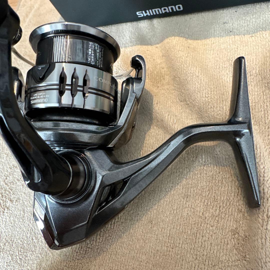 リール SHIMANO COMPLEX XR C2500 F4