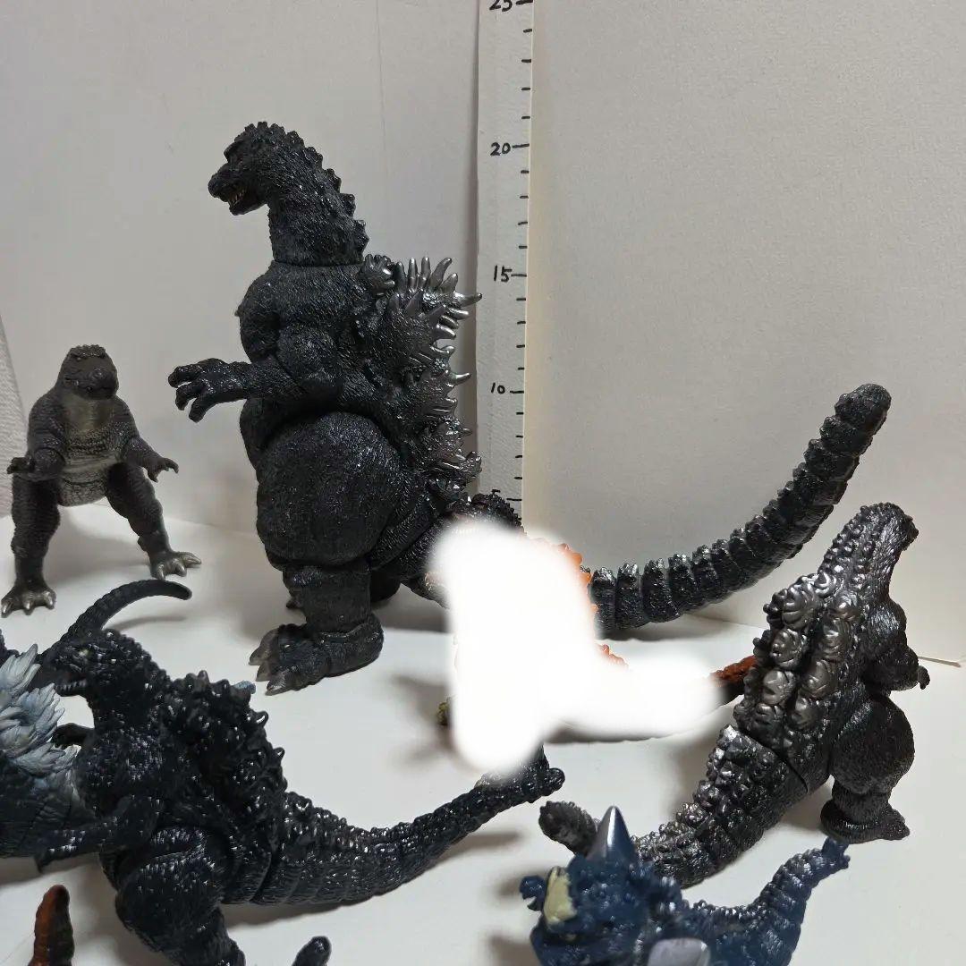 BIGゴジラ　ビックフェギュア　15体(おまけ4体)東宝　まとめ売り