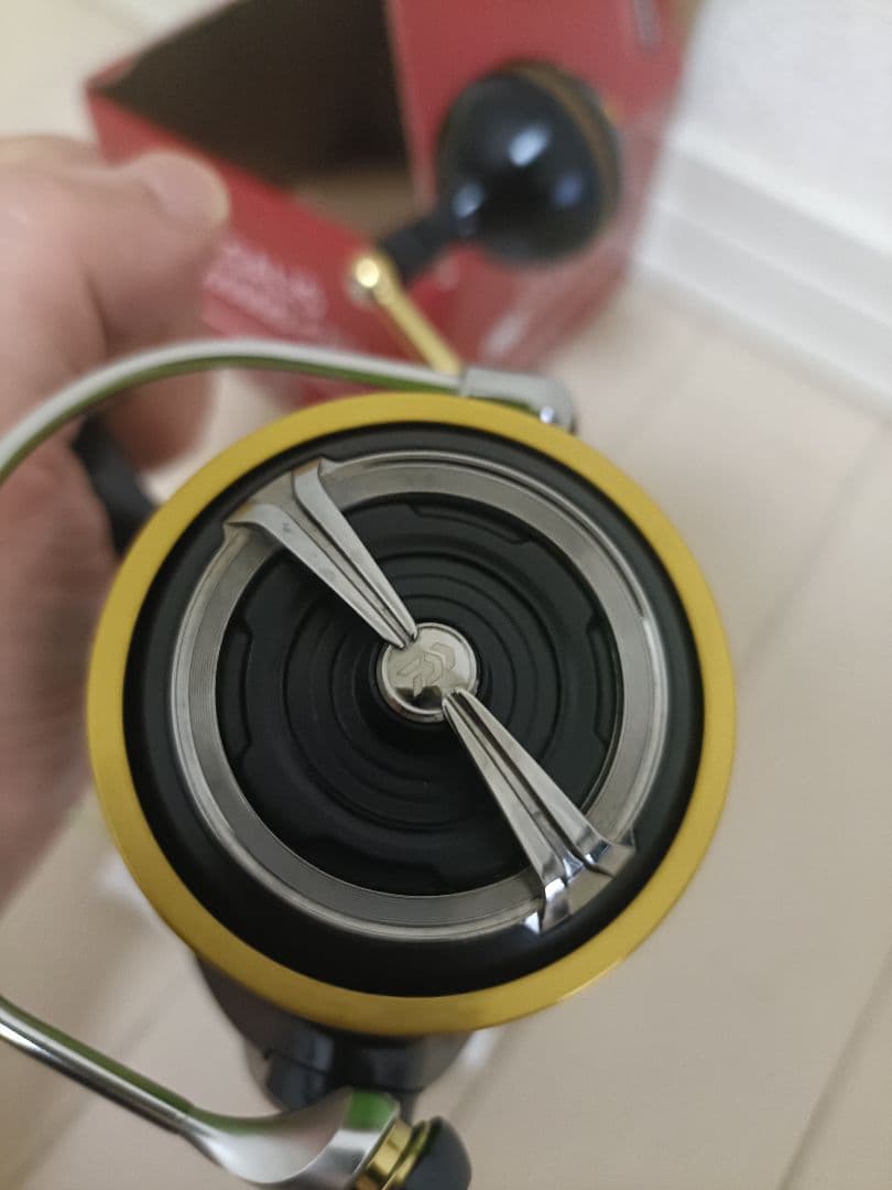 Daiwa LEGALIS LT5000D-CXH　中古使用品 小キズ等有り