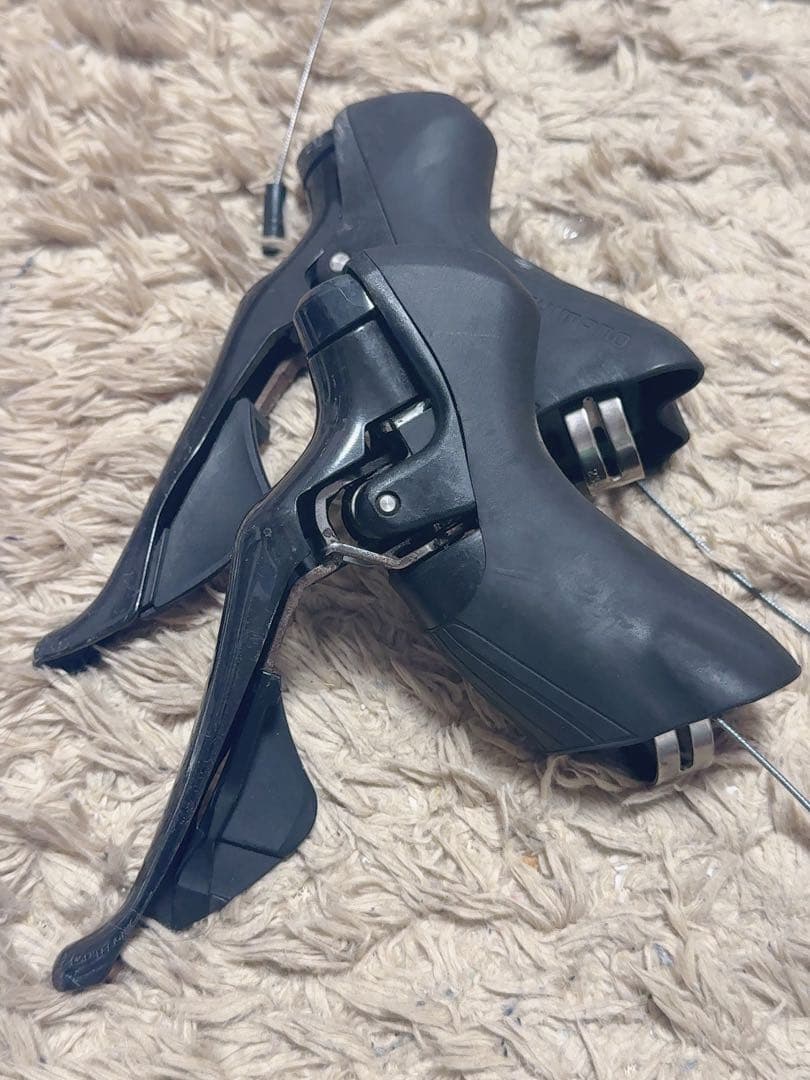 SHIMANO 105 デュアルコントロールレバー