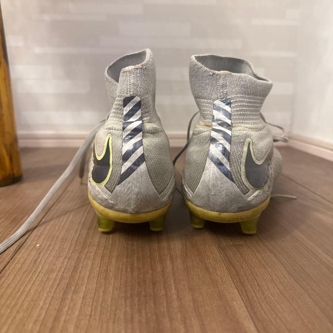 Nike Mercurial サッカーシューズ ハイカット