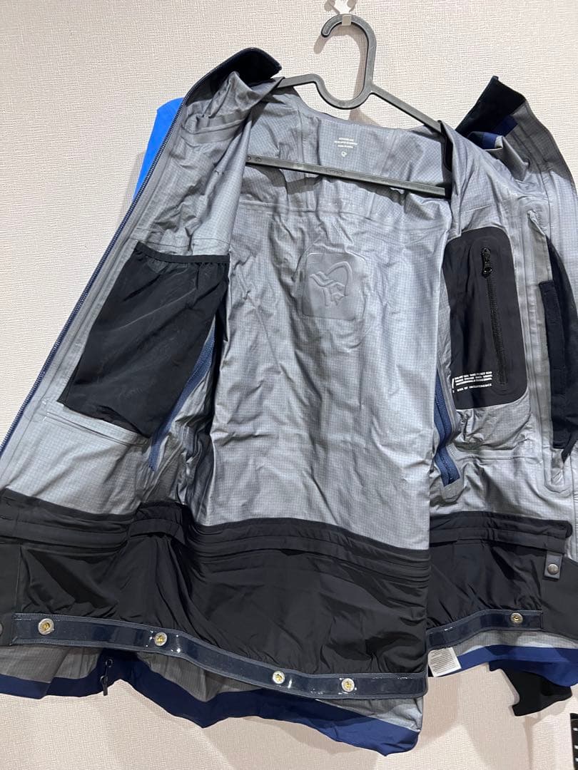 lofoten Gore-Tex Pro Jacket ゴアプロ　ジャケット