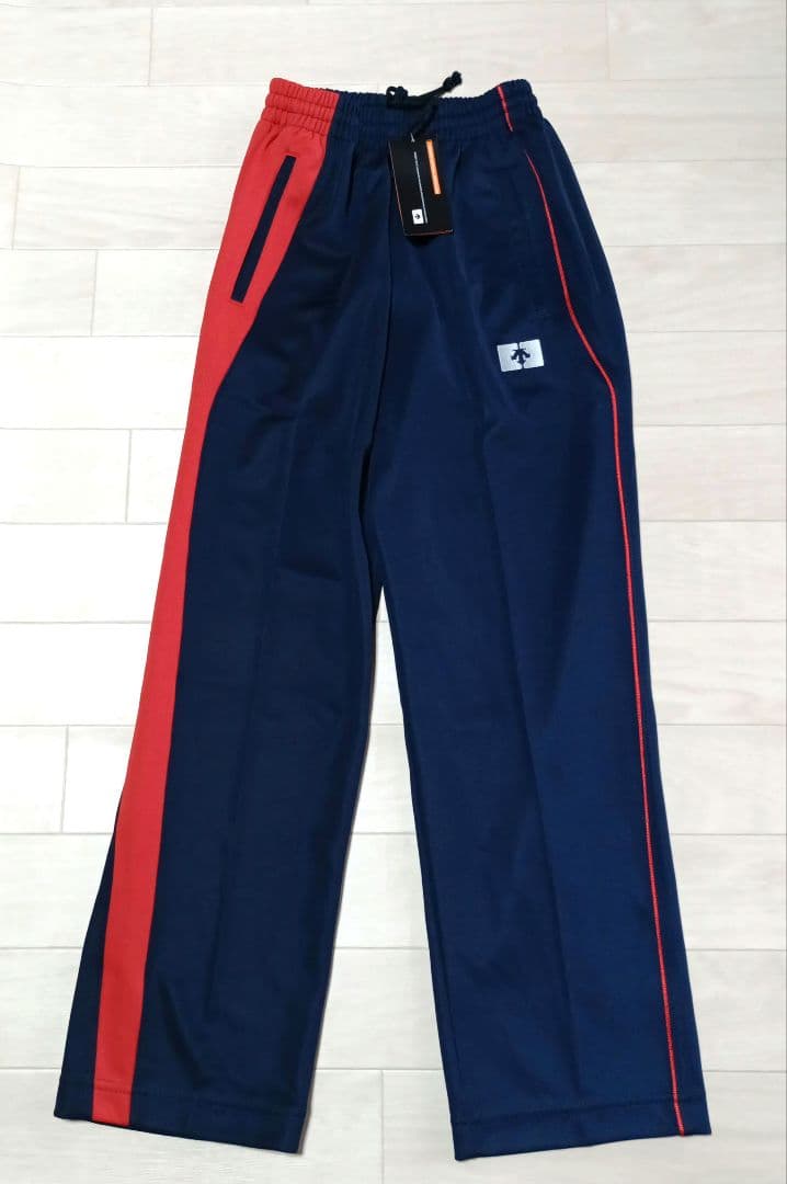 新品 DESCENTE ジャージ スポーツウェア 上下 S