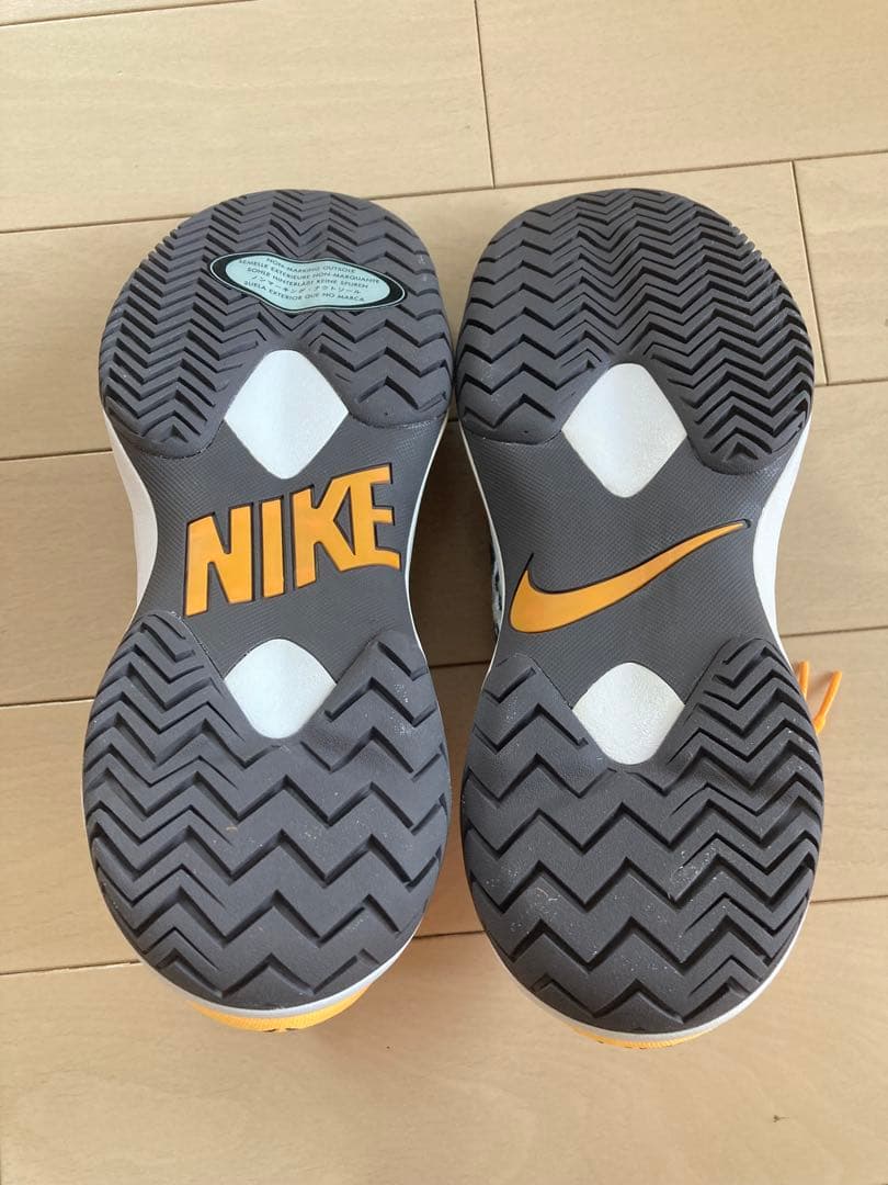 Nike Rafael Nadal テニスシューズ