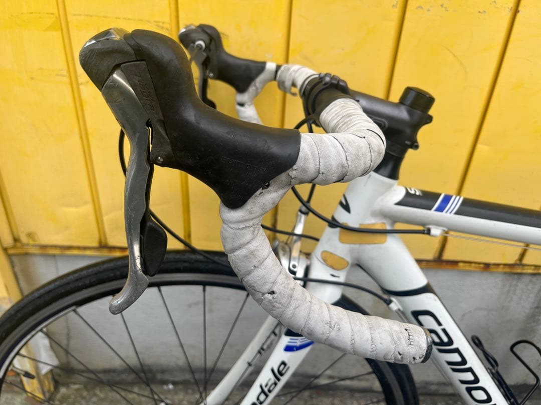 【雪ぎつね】CANNONDALE CAAD8 ロードバイク ホワイト