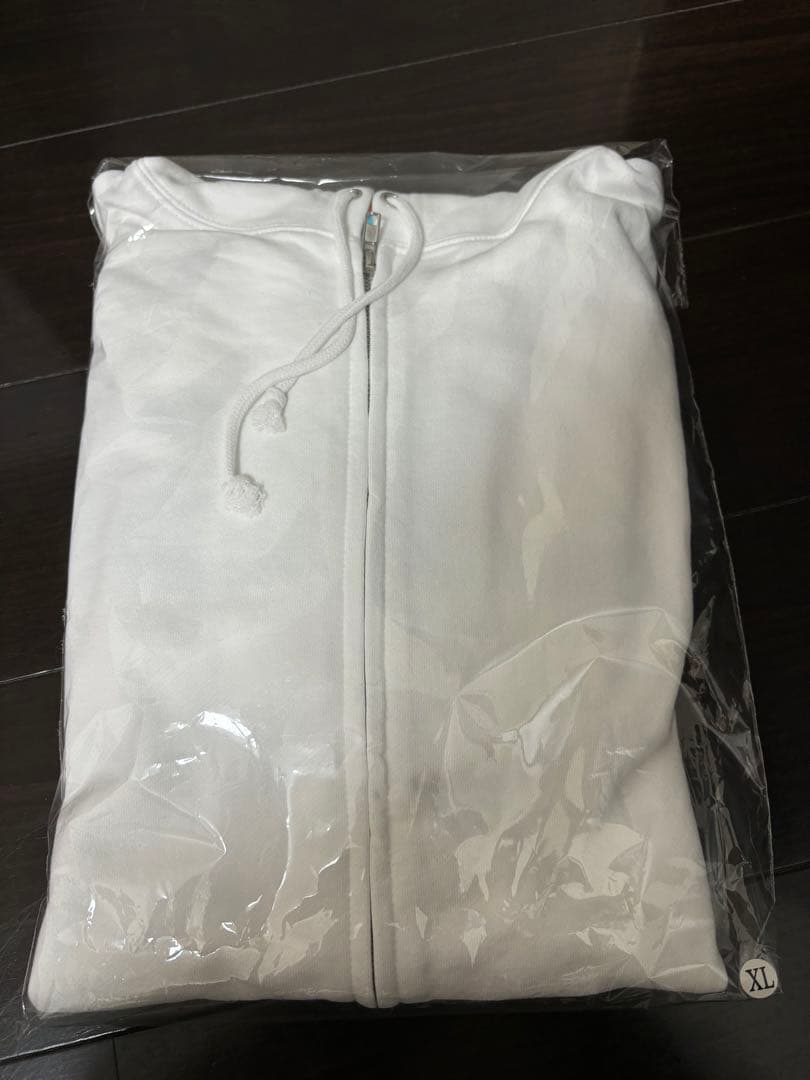ライズジャパンロゴ入りホワイトパーカー XL