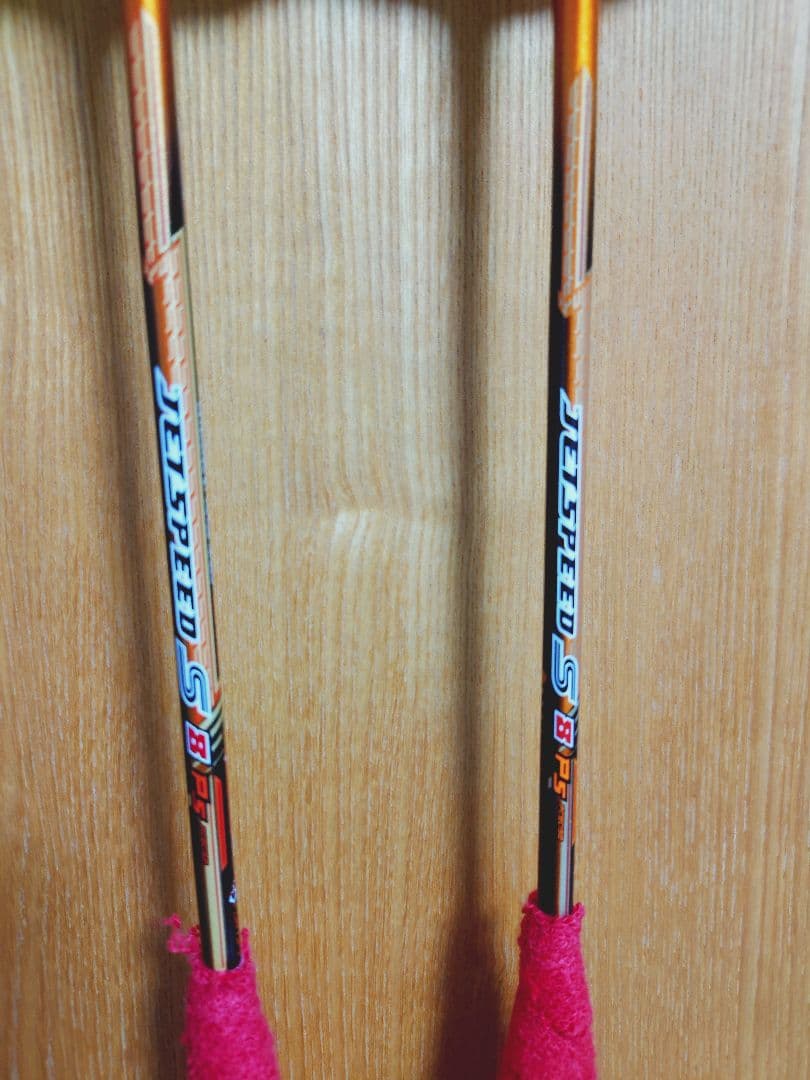 VICTOR　バドミントンラケット　JET SPEED S 8 2本セット