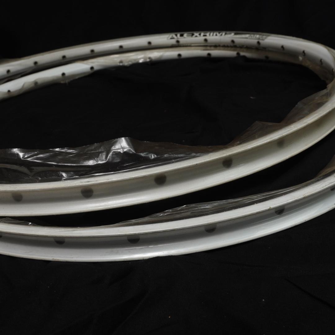 ALEXRIMS MD17 ホワイトリム 2本セット 未使用
