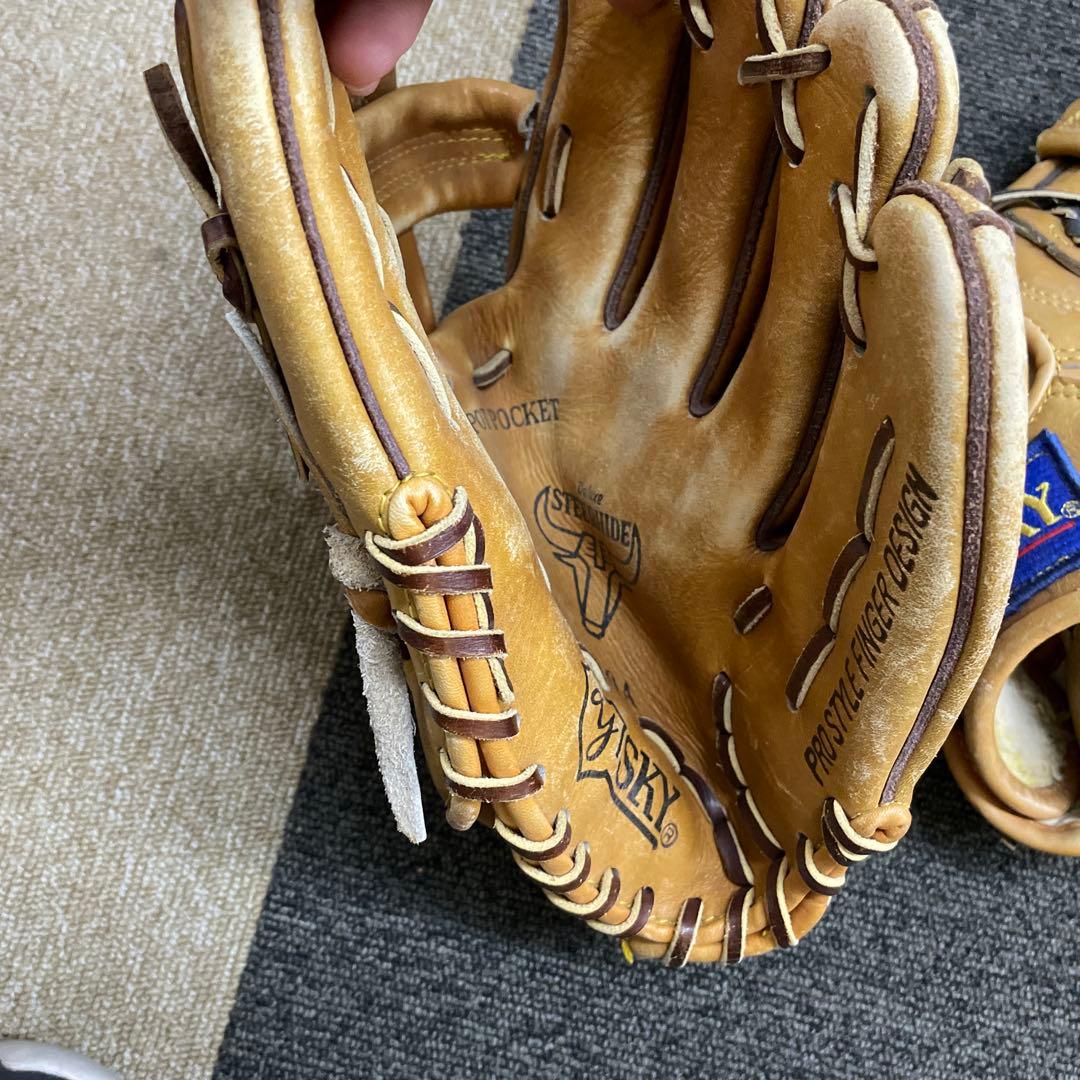 野球グローブ８個、キャッチーマスク２個 まとめ売り