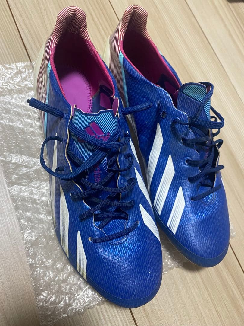 adidas adizero f50 取替式　ポイント予備あり　28センチ
