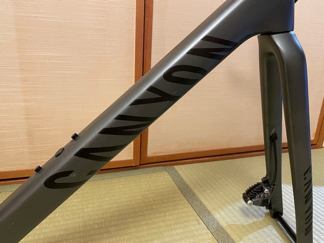 CANYON ULTIMATE CF SLX フレームセット
