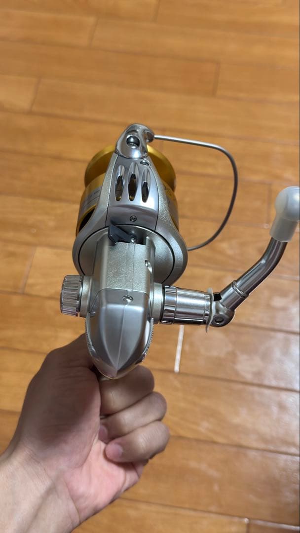 ほぼ未使用 Shimano AERNOS 8000 スピニングリール 保管品