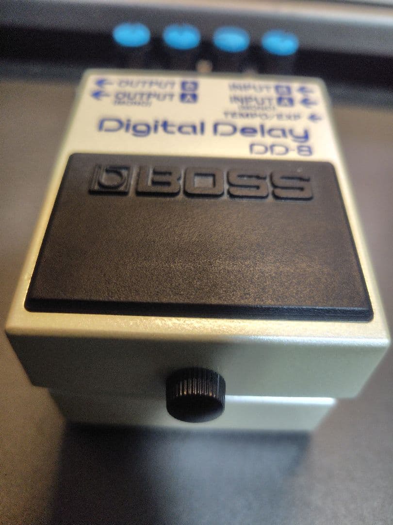 BOSS DD-8 デジタルディレイ(保証書有り)