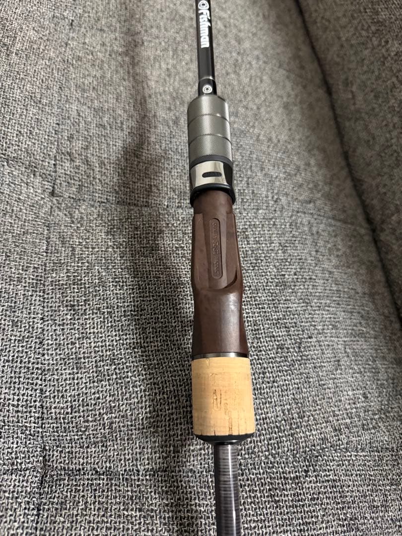 Fishman フィッシュマン Seadz Varuna J-632