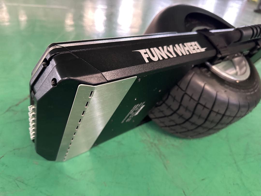 FUNKYWHEEL(Onewheel系)最高速度20km/h中古美品