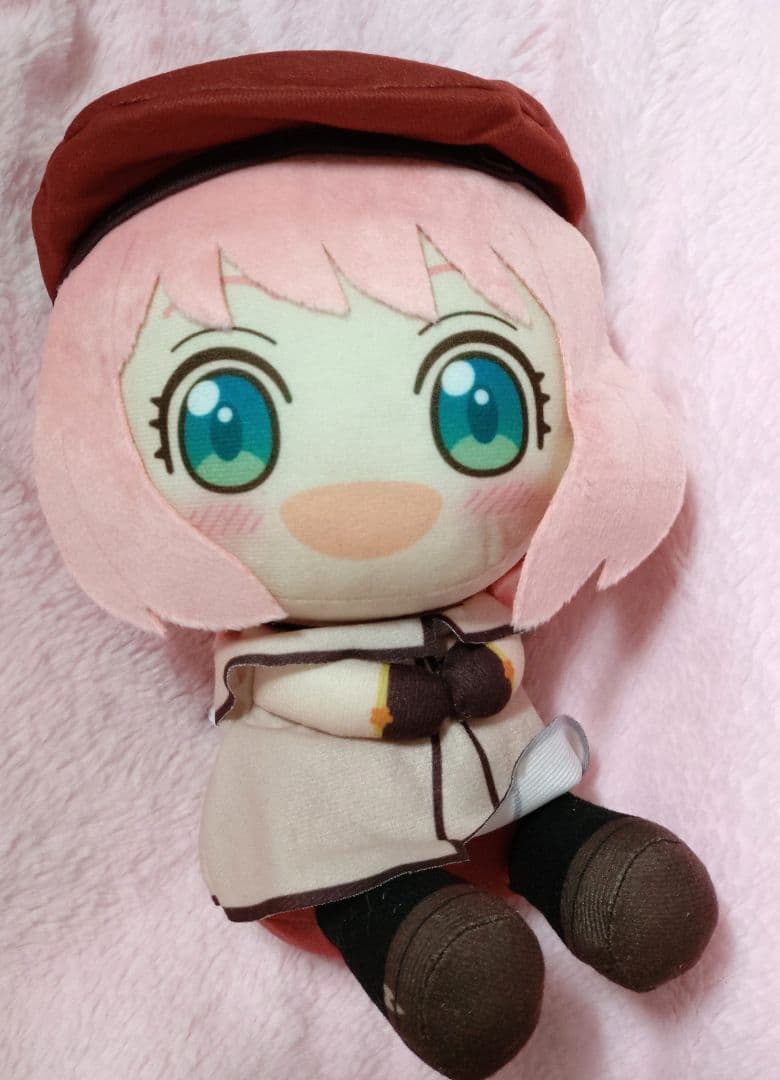 非売品★アーニャ スパイファミリー フィギュア ぬいぐるみ キーホルダー バッジ