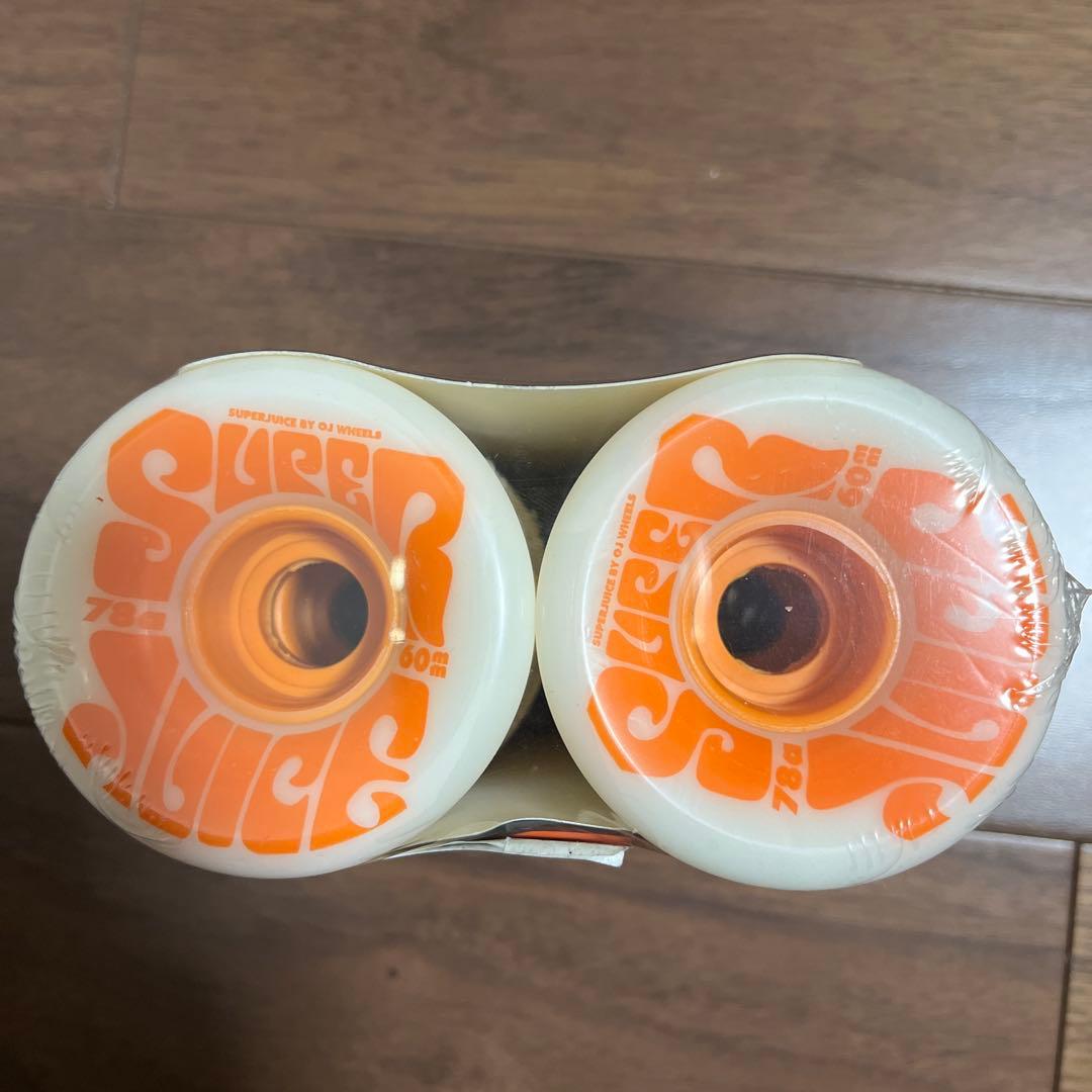 OJ WHEELS SUPER JUICE 60mm 78A ホワイト/シトラス