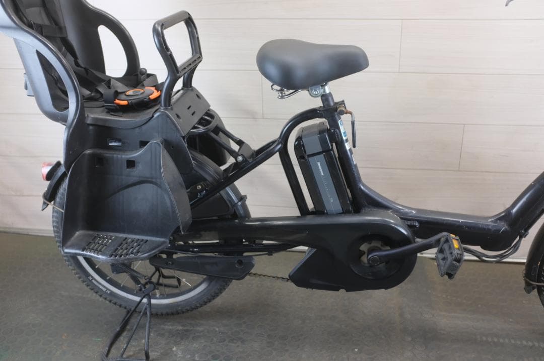 電動自転車ヤマハPAS　KISS　20インチ　3段8.9Ah（4点灯）充電器あり