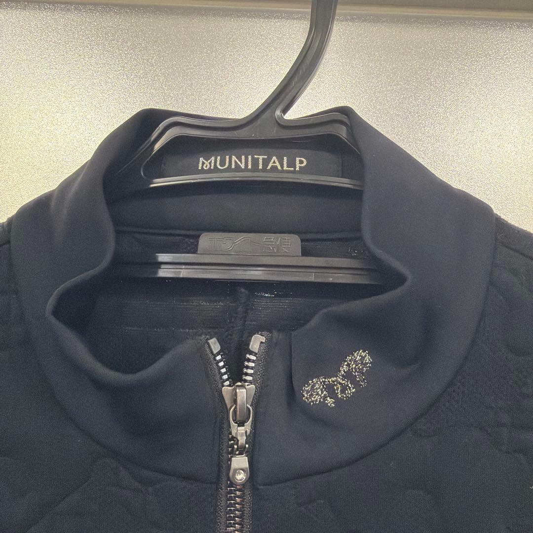 MUNITALP ブラック キルティング ジップアップシャツ