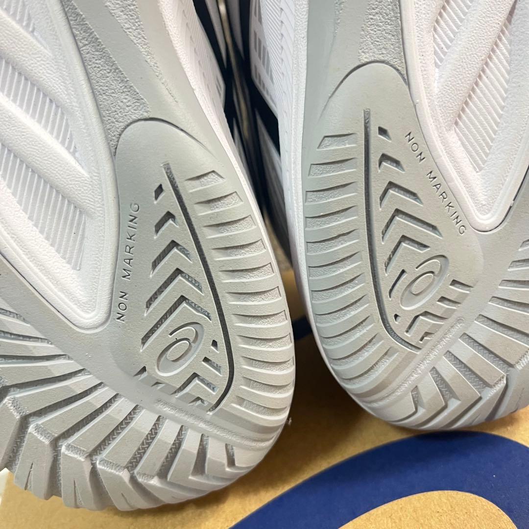 asics アシックス アップコート 6 GS ホワイト ブラック 25.0㎝