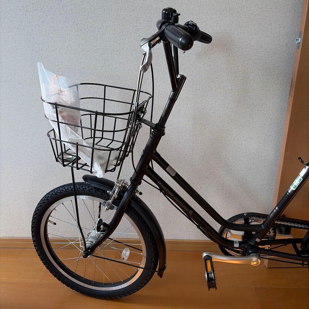 BRIDGESTONE ベガス　自転車　２０インチ　クロツヤケシ