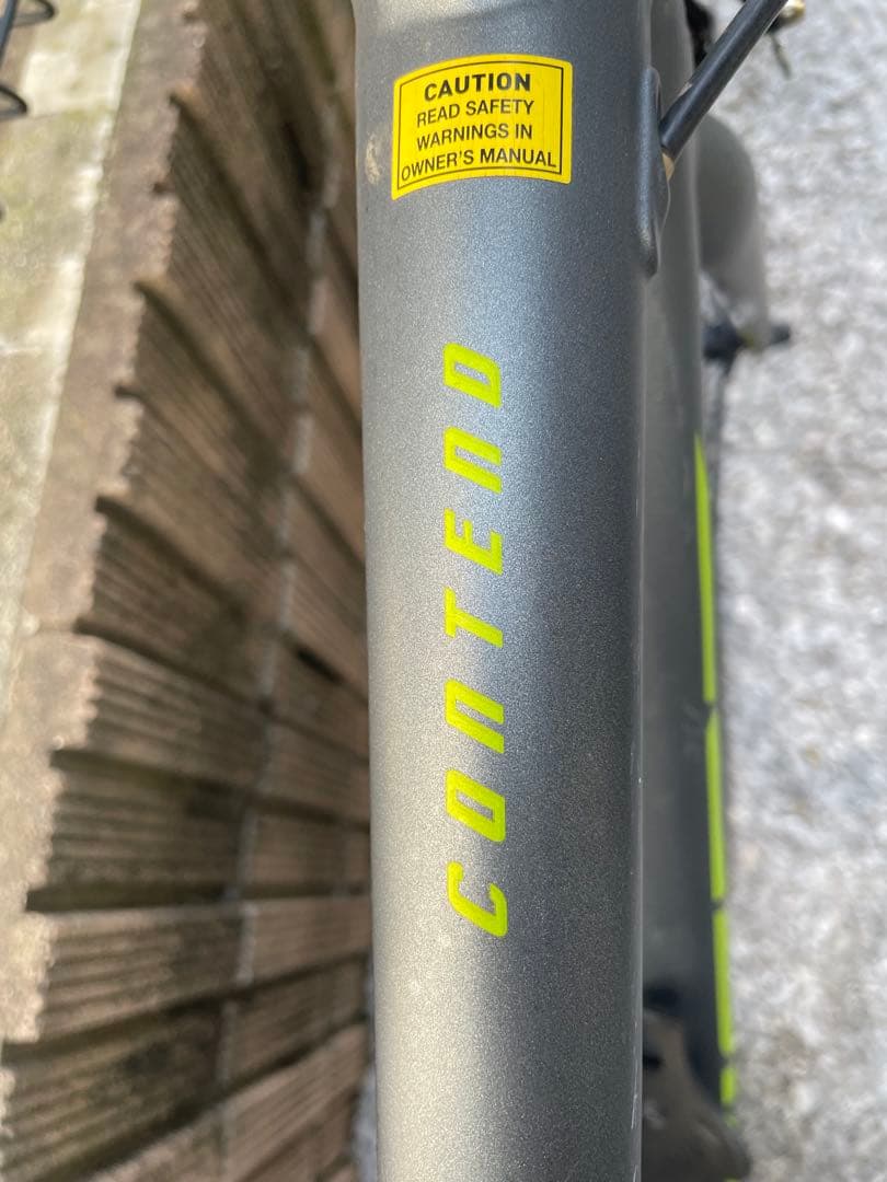 ジャイント 自転車 CONTEND 緑【直接渡し可】