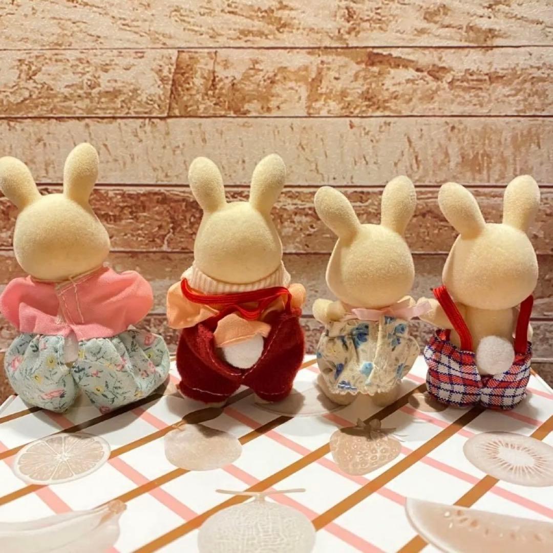 シルバニア UK版 白うさぎファミリー 海外　赤ちゃん　7体セット　まとめ売り