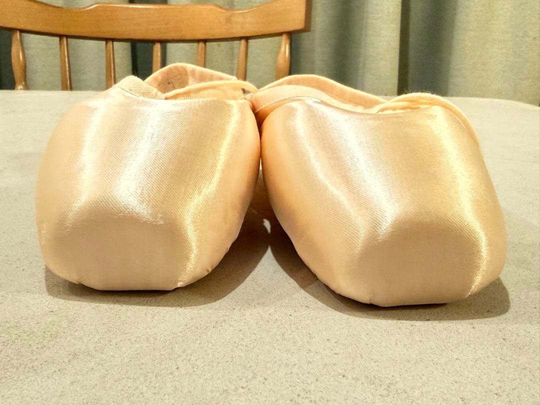 【未使用】トゥシューズ BLOCH HANNAH ブロック ハンナ3 1/2 X
