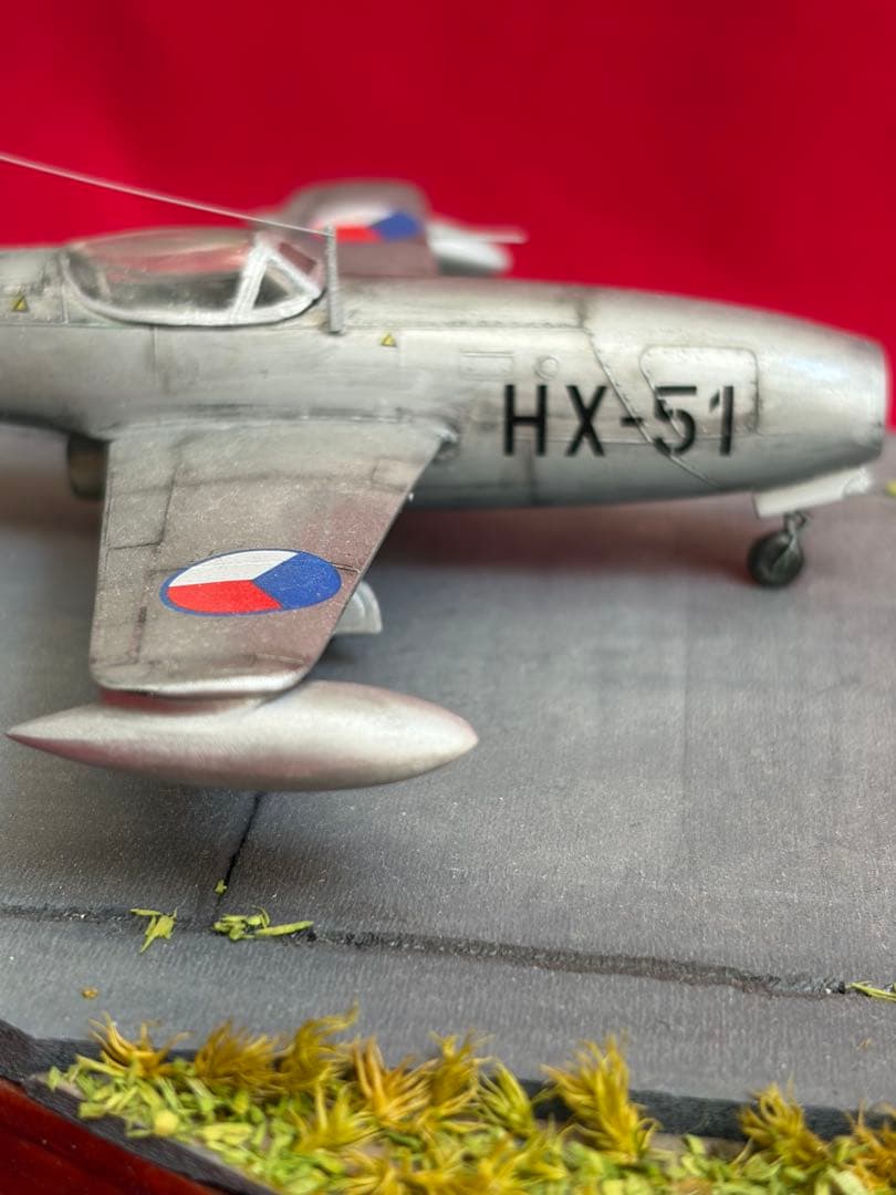 ヤコブレフYak-23Flora HX-51 1/72モデル