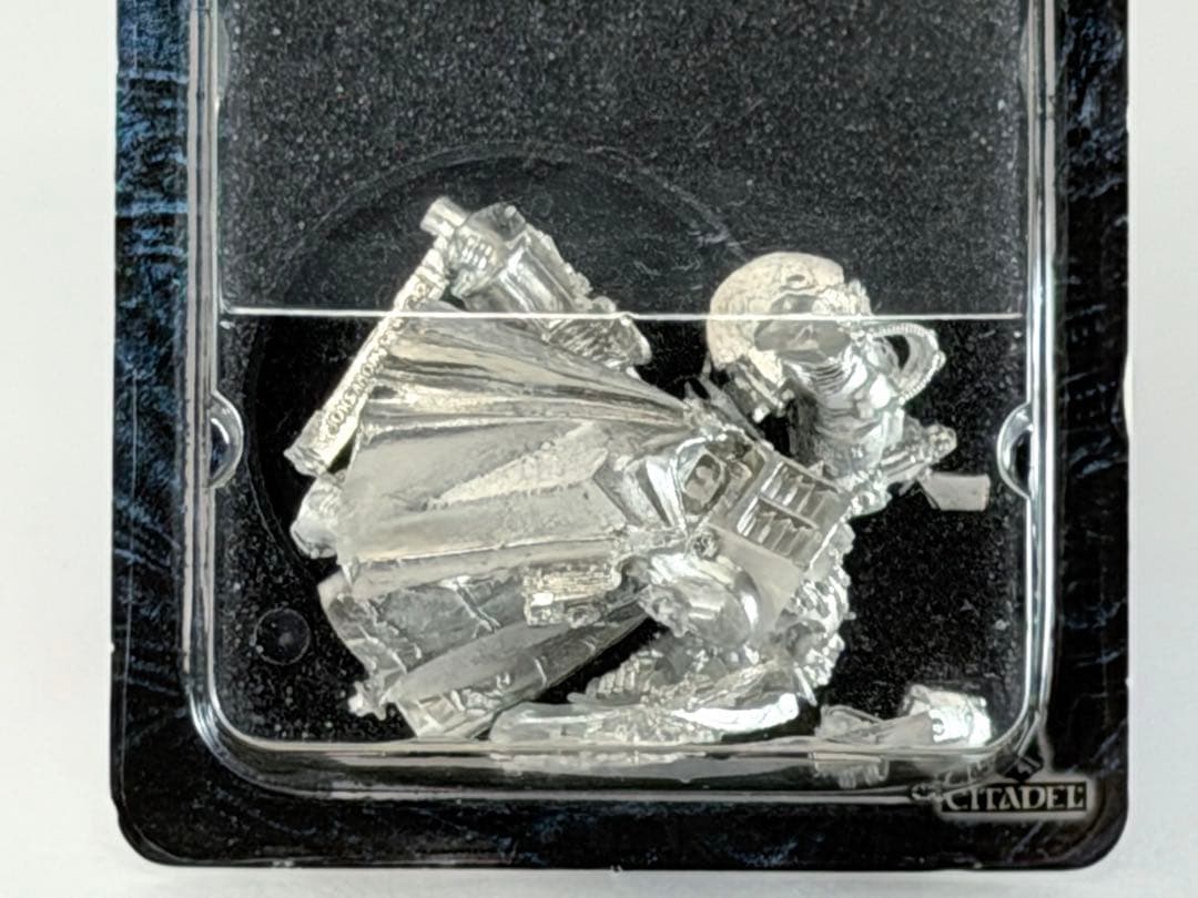 warhammer 40000 ウォーハンマー　メタル　フィギュア　未開封