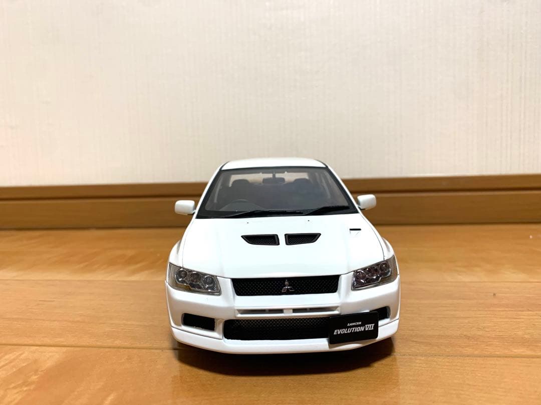 AUTOart ランサーエボリューション 1:18